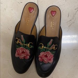 Gucci slides size 8.5